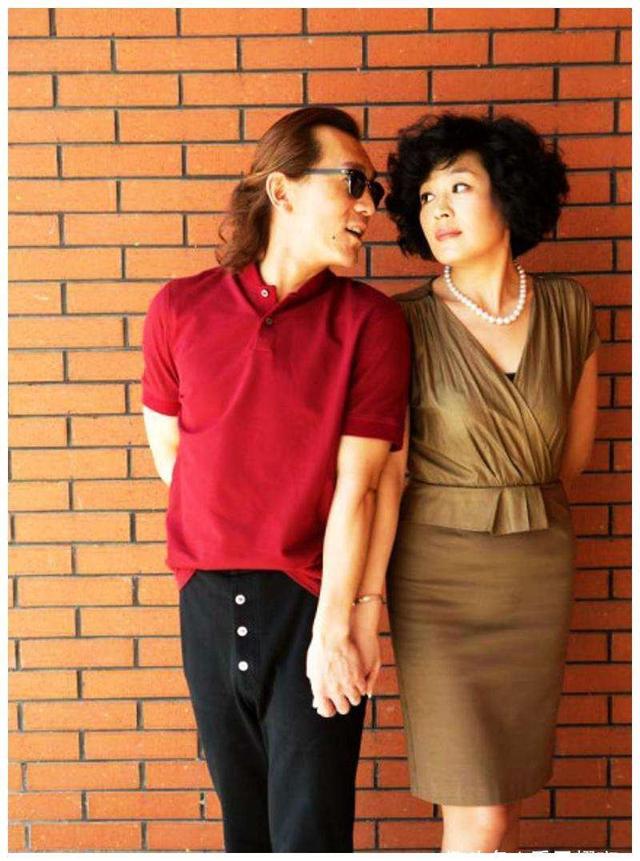 哈文：李咏病逝3年不改嫁，坚持赡养婆婆，我永远都是李家的人
