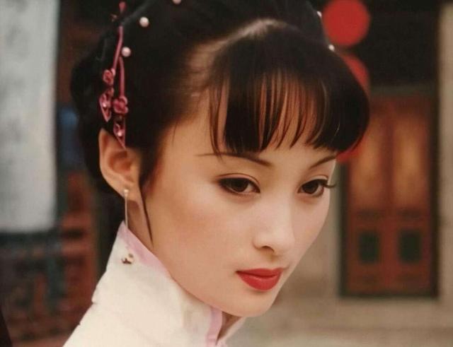 “梨花美人”蒋勤勤的不和谐婚姻：陈建斌的爱，太“肤浅”了