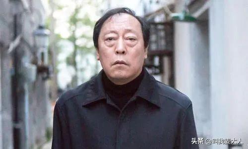 倪大红:因太丑无戏可演,娶了倪萍亲妹妹,婚后30年为何0绯闻