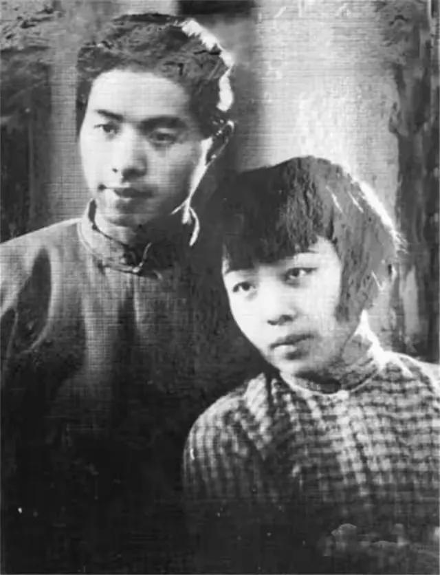 她的爱情何其彪悍:三人行后念念不忘,44年姐弟恋临终前主动索吻