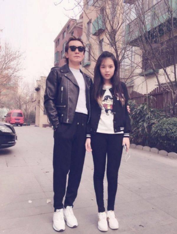 哈文：李咏病逝3年不改嫁，坚持赡养婆婆，我永远都是李家的人