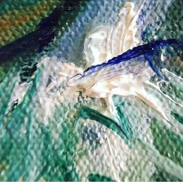 确定不是相机?90后小姐姐笔下的美女人体把99.9%的人都骗了