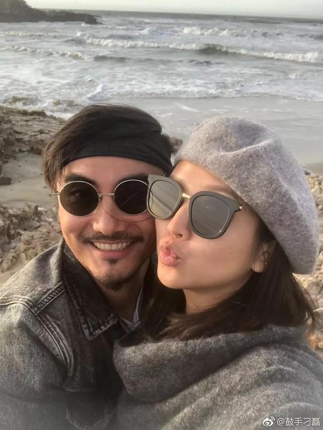 何洁二婚又传婚变,刁磊应酬后深夜不归家,神秘女子热情迎接