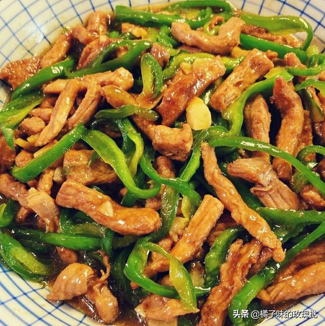 美食家常菜推荐:蒜蓉油麦菜,青椒炒肉丝,手撕包菜,美味又下饭