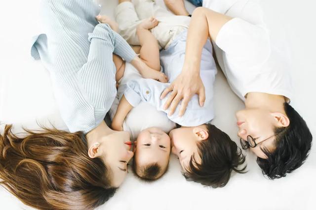 糕妈:超级实穿的亲子装,我们家是这么搭的