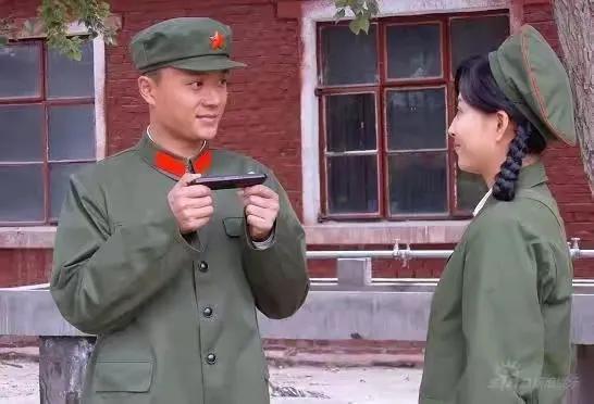 《在那遥远的地方》:高原军人的坚韧情感与无私奉献