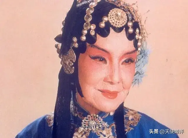 【天使谭】京剧“四大坤伶皇后”，总共有八位