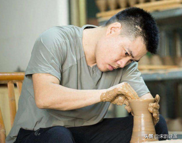 建盏大师吴继旺的代表作是什么?他得到作品有何特点?