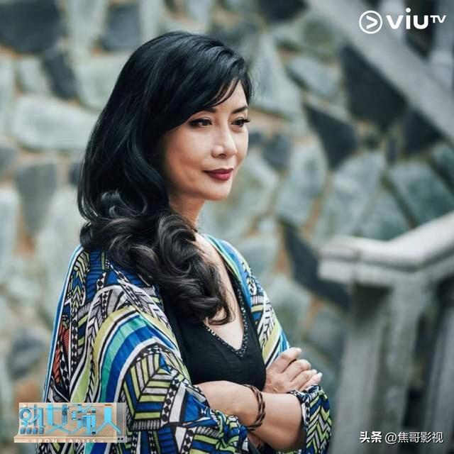 《吴家丽》7次获得金像奖提名,30岁凭三级片成为金马影后