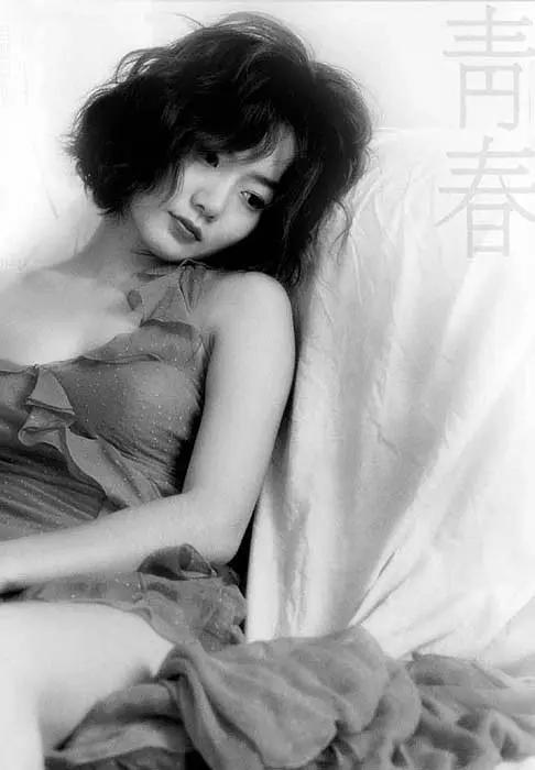 韩国伦理《青春》,来自心灵的骚动,友情与爱情的考验