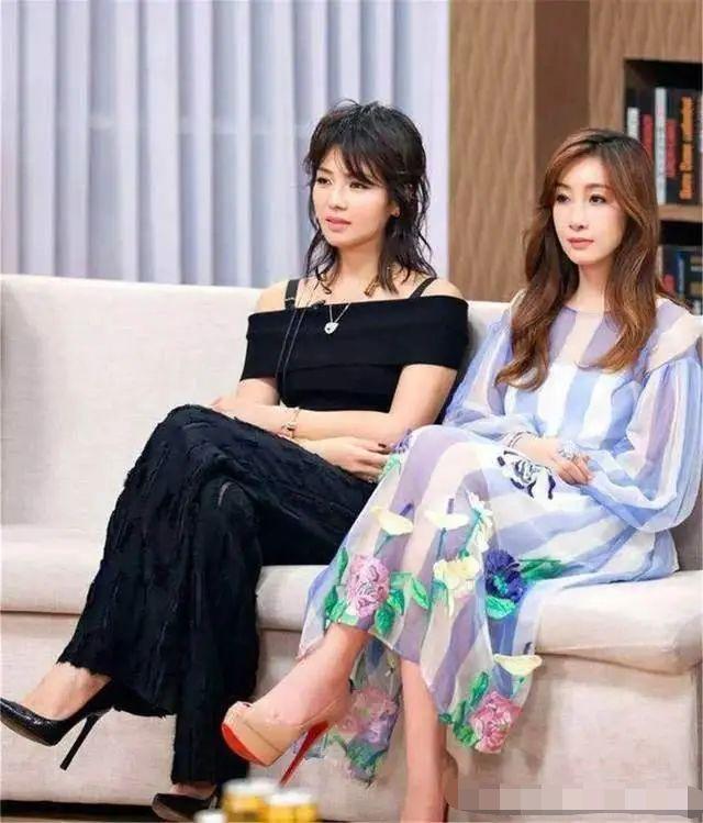 娱乐圈也有真友谊！秦海璐连续7年为刘涛庆生，15年的闺蜜情令人羡慕