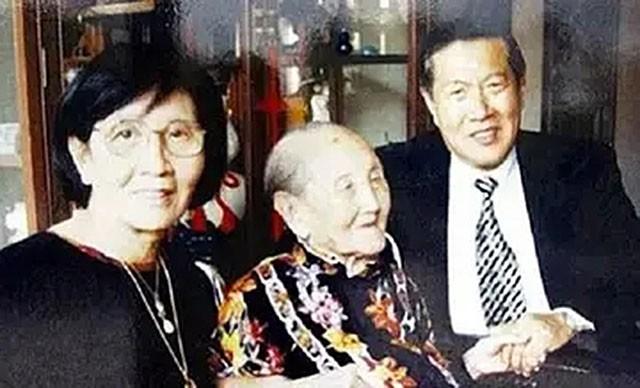 李昌钰:我一生什么都不怕,连美国总统都不怕,但我怕我的妈妈