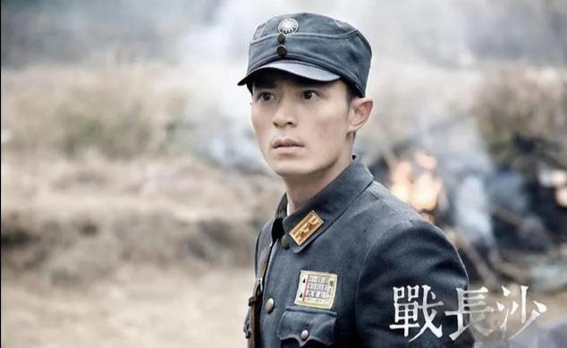 9.4分《战长沙》幕后故事：杨紫为它推多部片约，一场吻戏拍3小时