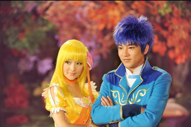 《巴啦啦小魔仙》四位魔仙小蓝,第一位成导演,00后的她最红