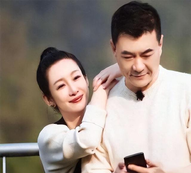 同是王新军儿子,前妻生的和后妻生的一对比,差距太明显了