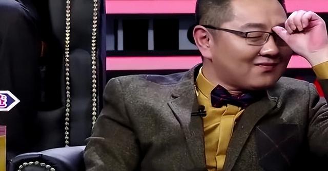 吐槽张绍刚,她绝对是最狠的,她说张绍刚在央视就是一临时工