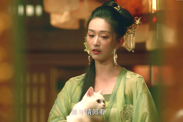 《雪中悍刀行》鱼幼薇为何被称为奶甲?低头不见脚尖已是人间绝色