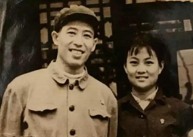 文兴宇:一生嗜烟如命,7字遗言感动世人,遗孀至今无法释怀