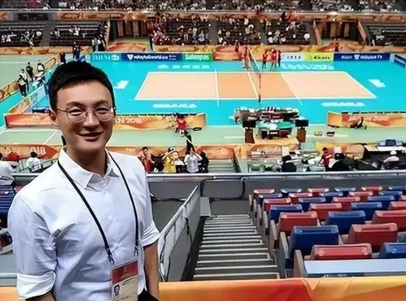 5月过完，5位名人离世！前央视主持坠楼身亡，72岁港星因肺炎去世