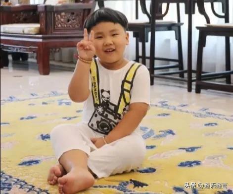 郭德纲宣布郭麒麟为继承人!为啥不选小儿子?是假戏还是真做?