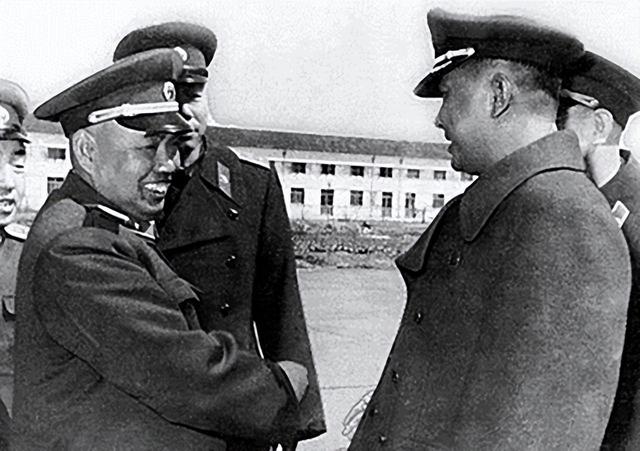 1986年刘伯承病逝，邓小平看到治丧委员会名单后，顿时脸色大变