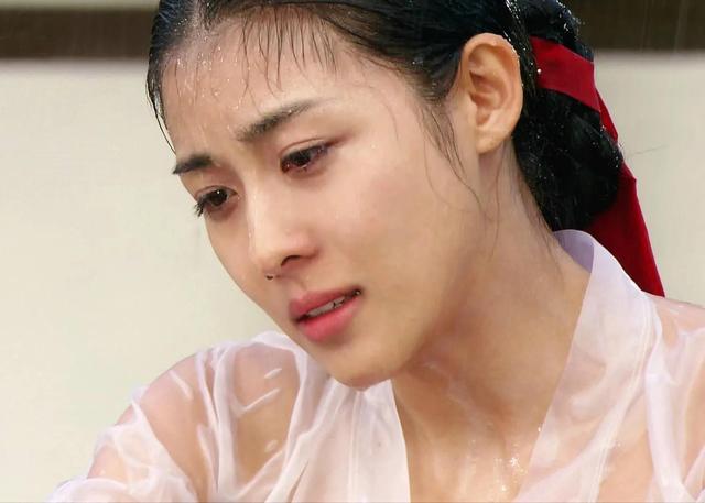 朝鲜十六世纪最杰出的女诗人—黄真伊