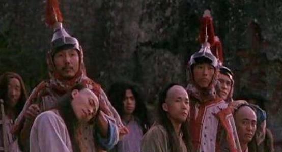 被电视剧骗了?满人的金钱鼠尾辫太丑,连皇帝都偷偷蓄发