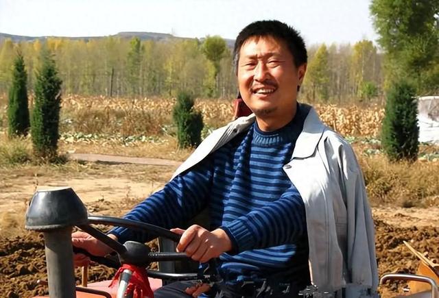 重温经典|林永健回忆《喜耕田的故事》:演戏得演什么像什么
