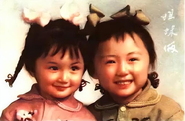 “甜歌皇后”杨钰莹:事业巅峰因与富二代恋情退圈,今53岁仍单身