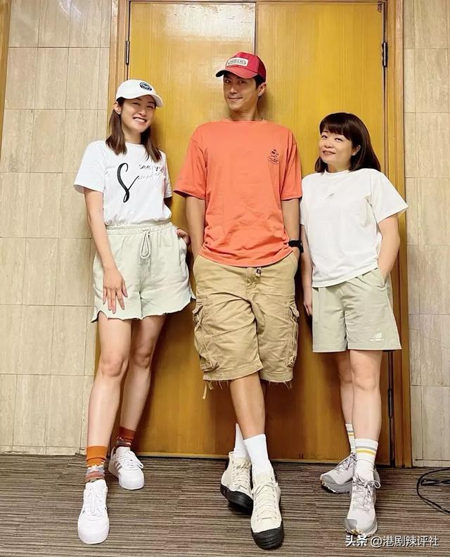 圈内前辈邀开房?香港女星亲身经历遭搭档取笑,网友争相猜测人名