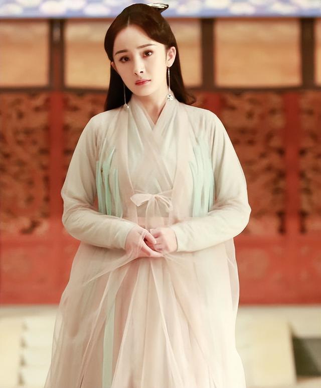 娱乐圈的所有女明星,谁能是娱乐圈的绝世佳人呢
