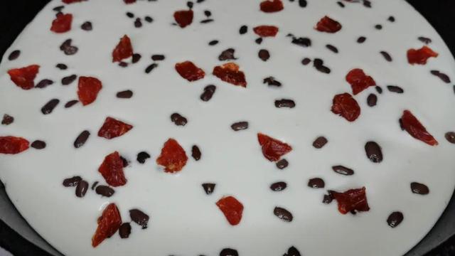 糯米粉这个做法太好吃了，筷子搅一搅，不蒸不炸，孩子点名要吃