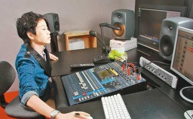 还记得《山村老尸》中楚人美吗？原来她不仅是火影，还是“死神”