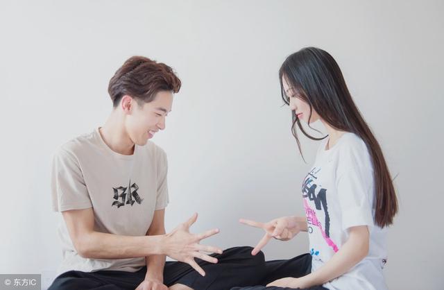 小说：一家六口人，可每年只过五次生日，她今日才知道真正的原因