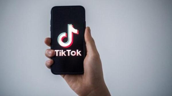 为提高疫苗接种率,拜登政府想出一招:请Tiktok网红帮助宣传