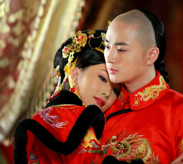 皇帝结婚入洞房与民间有何不同？女官传授共枕眠经验