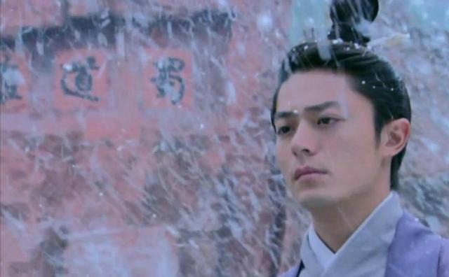 9.4分《战长沙》幕后故事：杨紫为它推多部片约，一场吻戏拍3小时