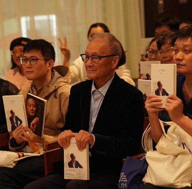 “中国佐罗”、配音艺术家童自荣：我最好躲在幕后