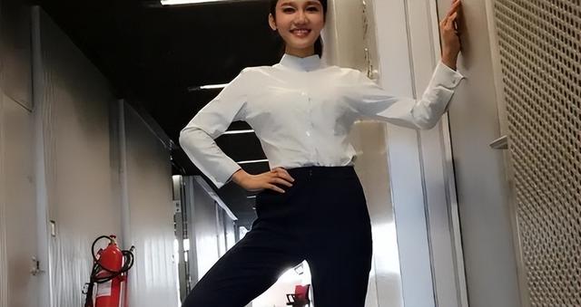 央视名嘴龙洋，36岁没房没车月光族，择偶标准高到离谱，如今怎样