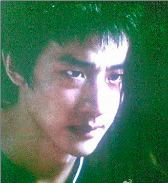 《完美关系》中几位演员的首部剧，佟丽娅的贩毒女角色还记忆犹新