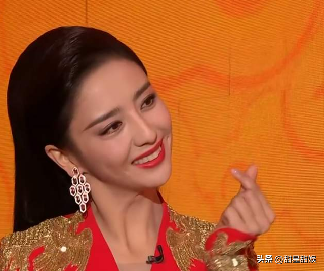 结婚10年丈夫出轨8次,允许丈夫找小三,佟丽娅活的有多“清醒”