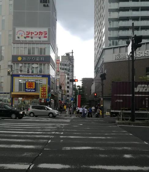 我在日本曾经遇到一位善良的母亲