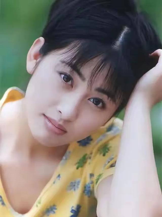 揭秘!娱乐圈女星雅琪与张铁林的隐秘情史,她如何重获新生?