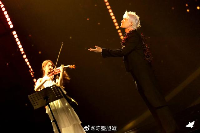 0713都跟随陈楚生开启巡演模式 生哥的演唱会时间也已定！