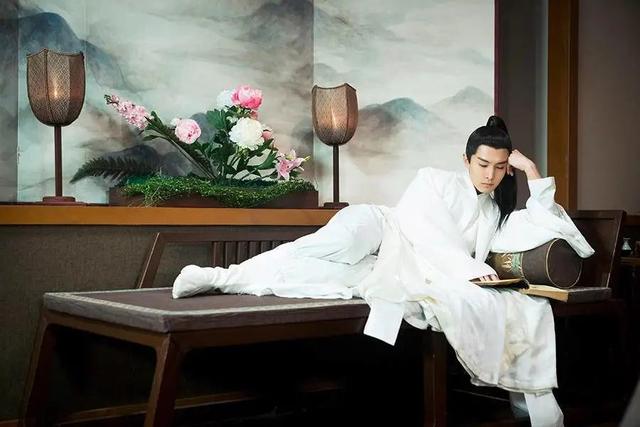 《太古神王》：剧情和特效太渣，白瞎了那么多配角演员