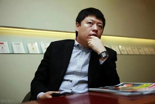 “资本大佬”王冉：51岁娶小17岁童瑶，并承诺余生为娇妻保驾护航