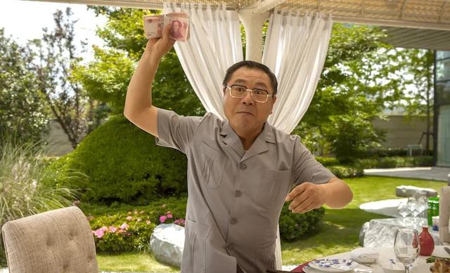 离婚后,前妻和马斯克帮他成为百亿富豪