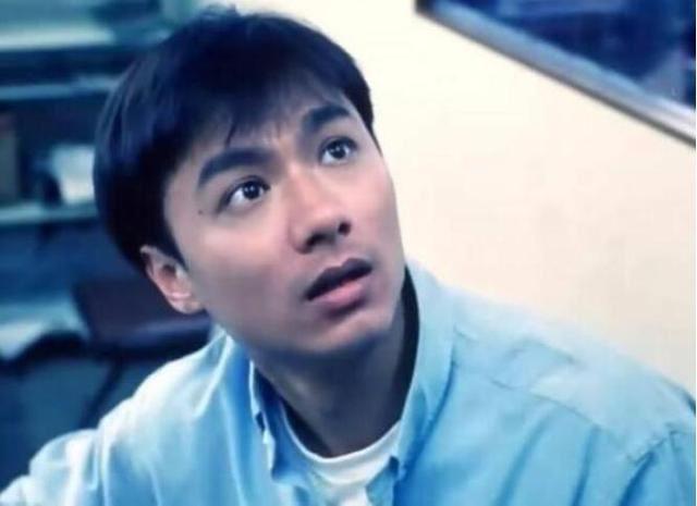他被称为“香港第一美男”,曾拒绝林青霞表白,如今被妻子抛弃