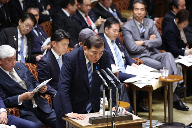 【时事评论】日相石破茂对钓鱼岛视察态度微妙让中日关系再添变数