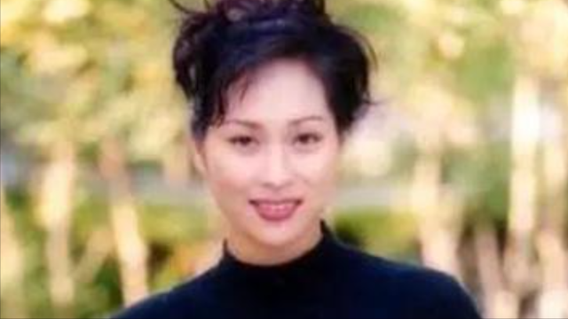 离婚34年,再看陈国军才发现,抛弃刘晓庆娶女学生的决定有多聪明